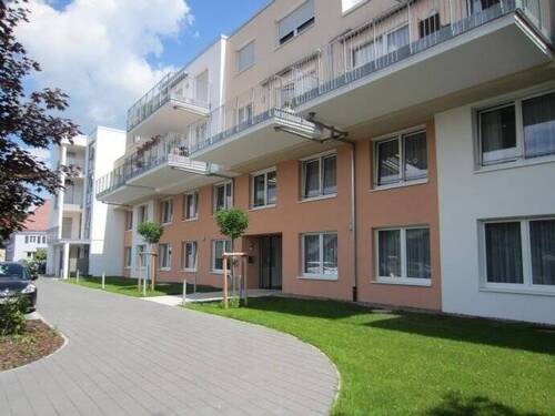 Zufahrt Pflegeheim - 