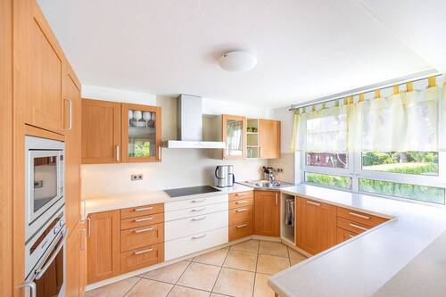 Küche - 7 Zimmer Doppelhaushälfte in Asperg