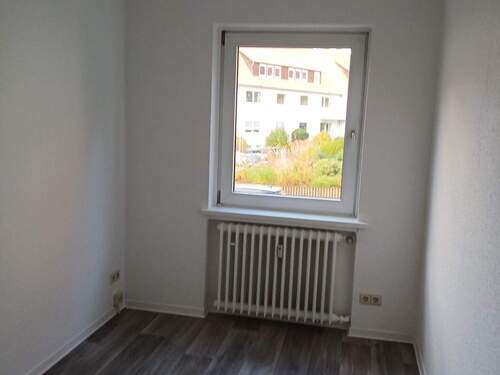 1000000099.jpg - 4 Zimmer Etagenwohnung in Bad Gandersheim