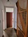 Flur mit Treppe - 