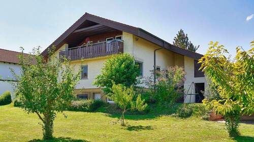 Außenansicht_Nord-Ost - 6 Zimmer Einfamilienhaus zum Kaufen in Bönnigheim