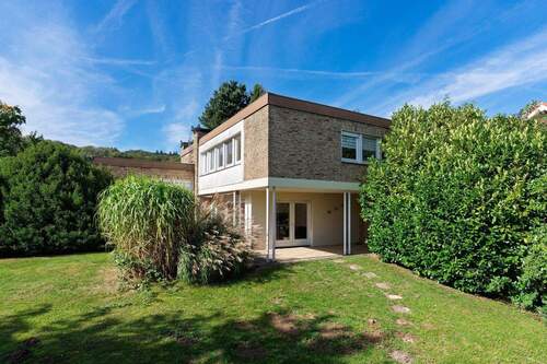 Terrasse - 8 Zimmer Einfamilienhaus zum Kaufen in Borgholzhausen