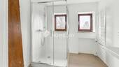 1. OG Badezimmer 1 - 