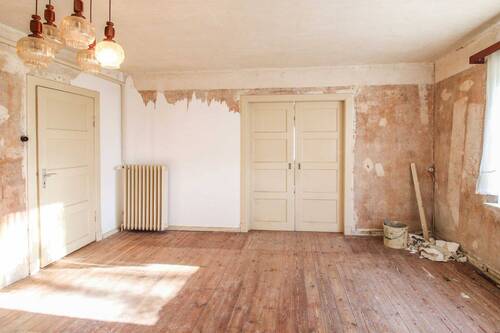 Zimmer 2 - 