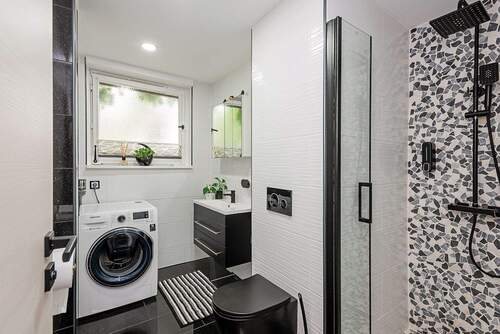 Badezimmer - Etagenwohnung mit 72,00 m² in Berlin zum Kaufen