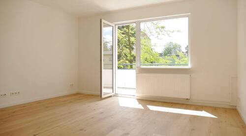 Wohnzimmer - 2 Zimmer Etagenwohnung zum Kaufen in Berlin