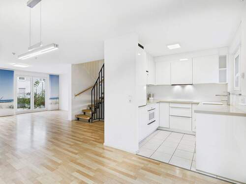 Küche - 5 Zimmer Reihenendhaus in Stuttgart