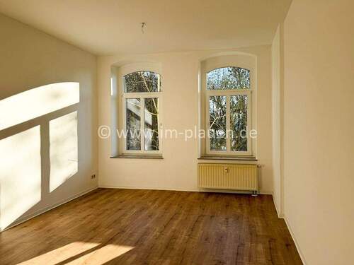 Wohnzimmer - 3 Zimmer Etagenwohnung in Plauen