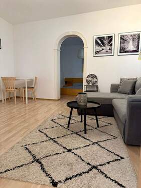 Wohnbereich - 2 Zimmer Etagenwohnung zur Miete in Fürth