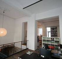 Eigener Schreibtischplatz in Kölns Südstadt-Bürogemeinschaft