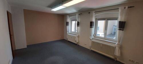 Arbeitszimmer - Ihr neues Zuhause! 3 Zimmerwohnung EG + EBK 5 Minuten zur S-Bahn