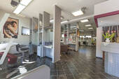 Friseursalon - 4 Zimmer Mehrfamilienhaus, Wohnhaus zum Kaufen in Heide