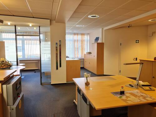 Weiteres Büro im Erdgeschoss - 