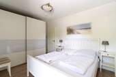 2_Das_Schlafzimmer_2.jpg - 