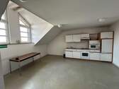 Küche in der Dachgeschosswohnung - 