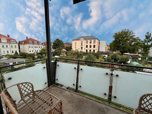 großer Balkon - 2 Zimmer Etagenwohnung zum Kaufen in Dresden / Mickten