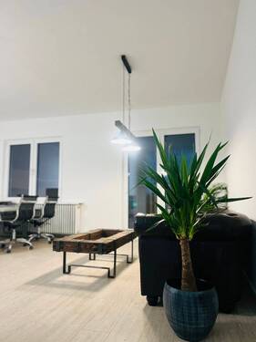 Bereich Coworking - Saarbrücken Penthouse-Arbeitsplatz: inspirierend, möbliert, 199€ inkl. Internet