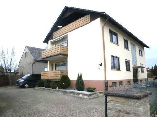 Außenansicht .jpg - Gepflegtes 3-Fam.- Haus in Röthlein