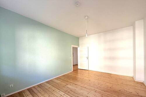 Wohnzimmer - 2 Zimmer Etagenwohnung in Berlin