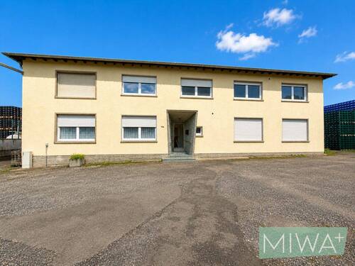 Bieberkamp 49a Frontal - Mehrfamilienhaus, Wohnhaus in Menden / Lendringsen zum Kaufen