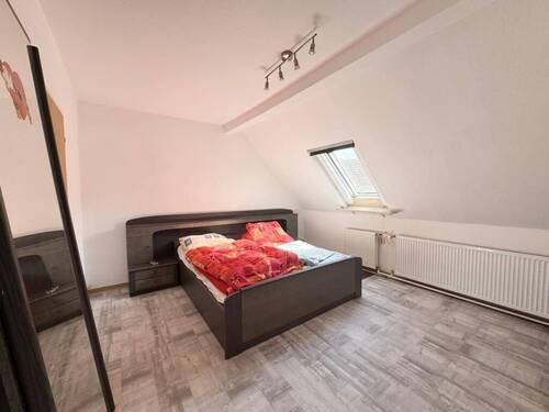 2.OG Schlafzimmer 2 - 