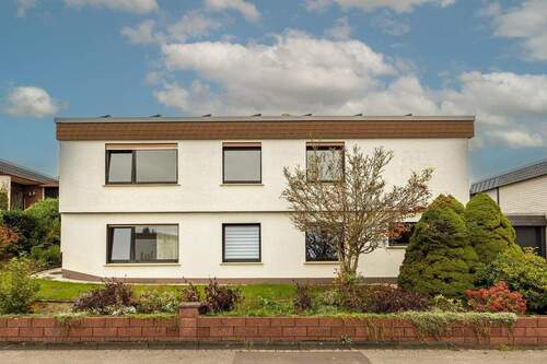 Außenansicht, Straßenseite - 