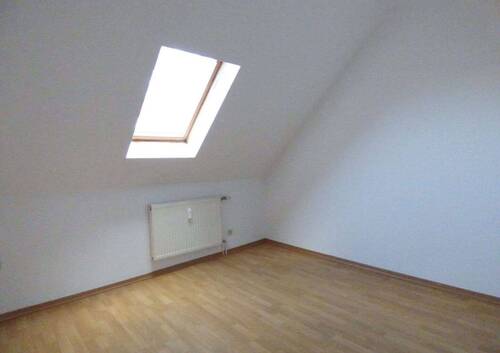 Schlafzimmer - Nachmieter gesucht ab 1.7. EBK* ! lichtdurchflutete Zimmer - offene Küche