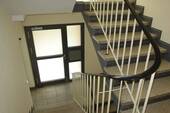 Treppenhaus - 2 Zimmer Etagenwohnung zum Kaufen in Neuss