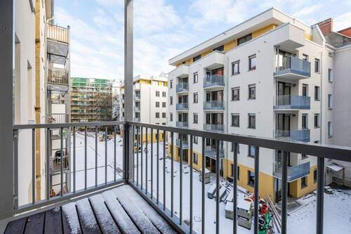 Balkon - 2 Zimmer Etagenwohnung zum Kaufen in Berlin