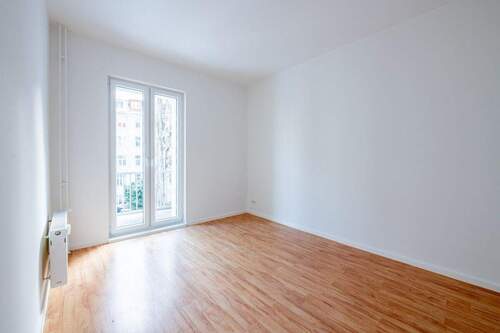 Zimmer2 - 2 Zimmer Etagenwohnung in Berlin