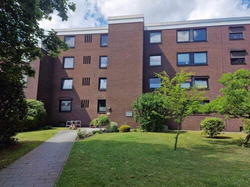 Zugang - 4 Zimmer Etagenwohnung zum Kaufen in Oststeinbek