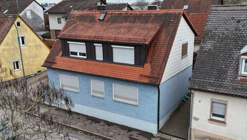 Luftaufnahme - Einfamilienhaus mit 135,00 m&sup2; in Ansbach zum Kaufen