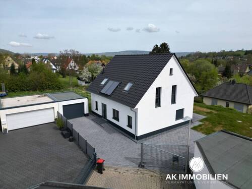 Einfahrt - 5 Zimmer Einfamilienhaus in Salzhemmendorf