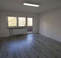 Wie neu: 1-Zimmer-Wohnung mit Balkon Nähe Thüringer Kreuz - Coburg