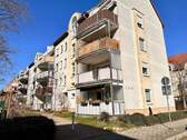 Titelbild - Helle 2-Zimmer-Wohnung mit Tiefgarage und Westbalkon