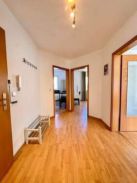 Flur - 2 Zimmer Etagenwohnung in Leipzig