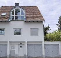 Einfamilienhaus mit großem Garten & Entwicklungspotenzial - Frankfurt-Griesheim - Frankfurt am Main