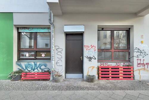 Frontalansicht Tag - 