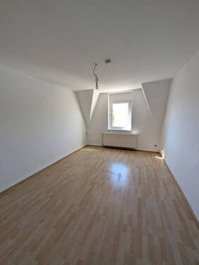 Zimmer 3 - 