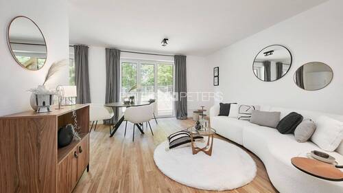 Wohnzimmer Musterwohnung - 2 Zimmer Etagenwohnung zur Miete in Lübeck