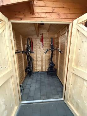 Platz für Fahrräder - 