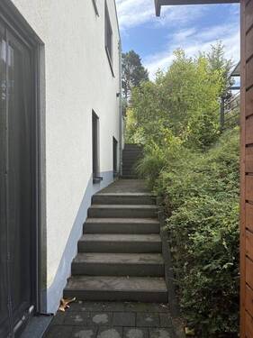 Aufgang in den Garten - 