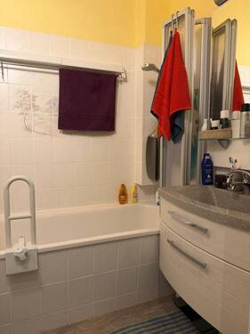 Modernes Badezimmer - 
