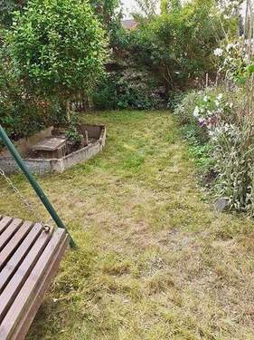 rechte Gartenhälfte - 