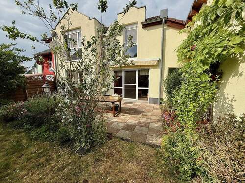 Terrasse aus anderer Sicht - 