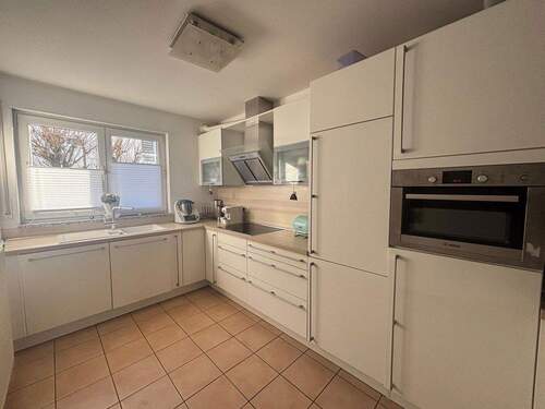 Bild 2 - 4 Zimmer Reihenmittelhaus zum Kaufen in Liederbach