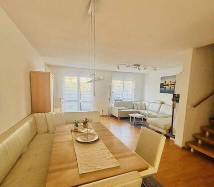 Bild 3 - 4 Zimmer Reihenmittelhaus in Liederbach