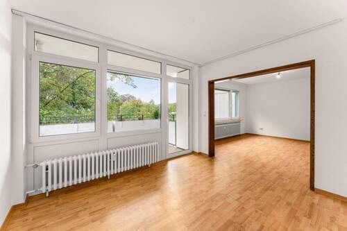 Esszimmer - 5 Zimmer Etagenwohnung in Emden