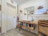 Badezimmer im Erdgeschoss - 