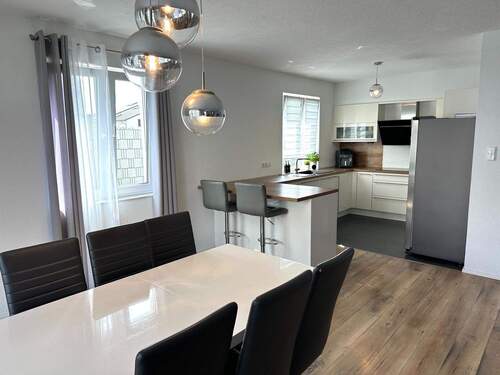 w4 - 5 Zimmer Einfamilienhaus in Römerberg